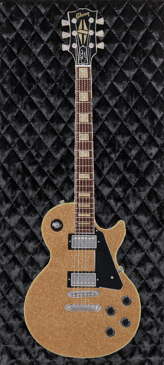 Gold Glitter Les Paul with Quilted Background